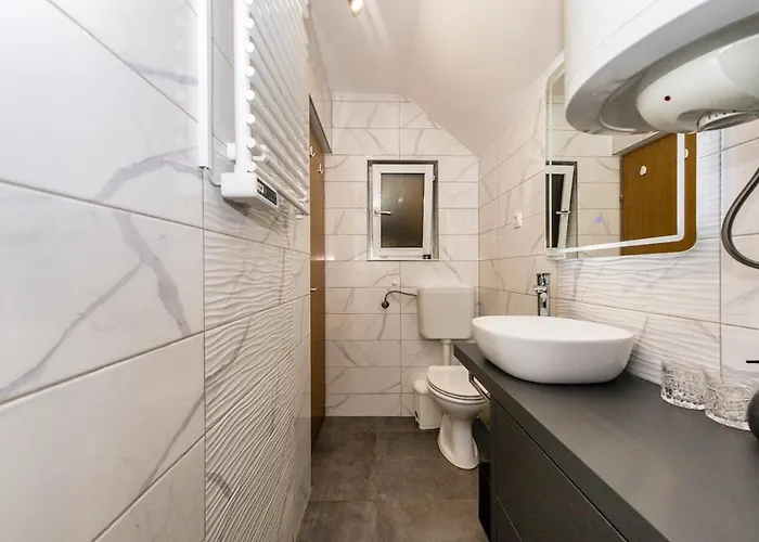 Near River Kolpa, Vineyards,top Location. * Adlesici